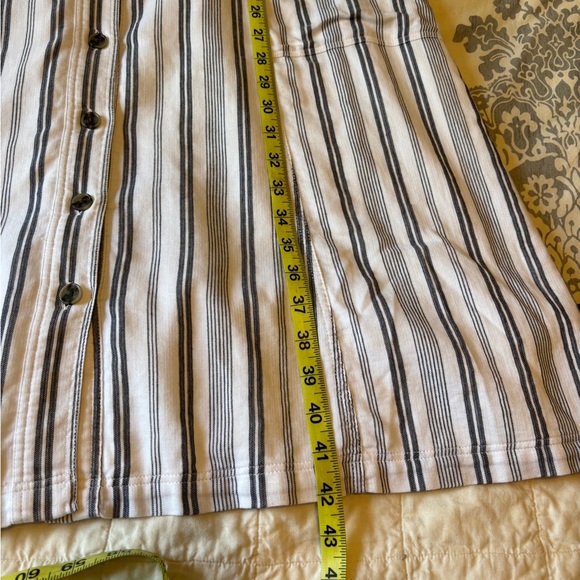 LOFT Dress - Picture 9 of 10